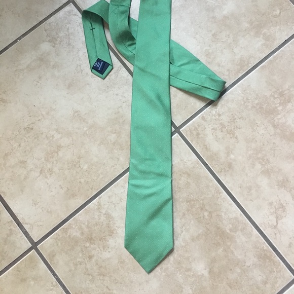 Lord & Taylor Other - Lord & taylor green tie Lord & Taylor Other - Lord & taylor green tie